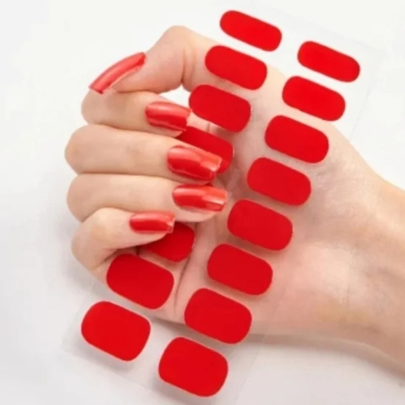 🔥Bundle 4  For $16 🔥Self Adhesive Nails Wrap - Picture 1 of 5